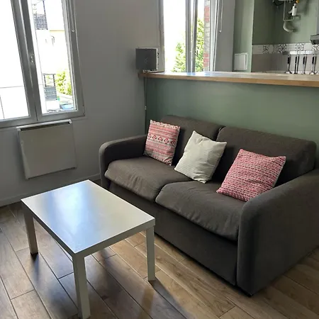 Apartment Proche De La Defense *